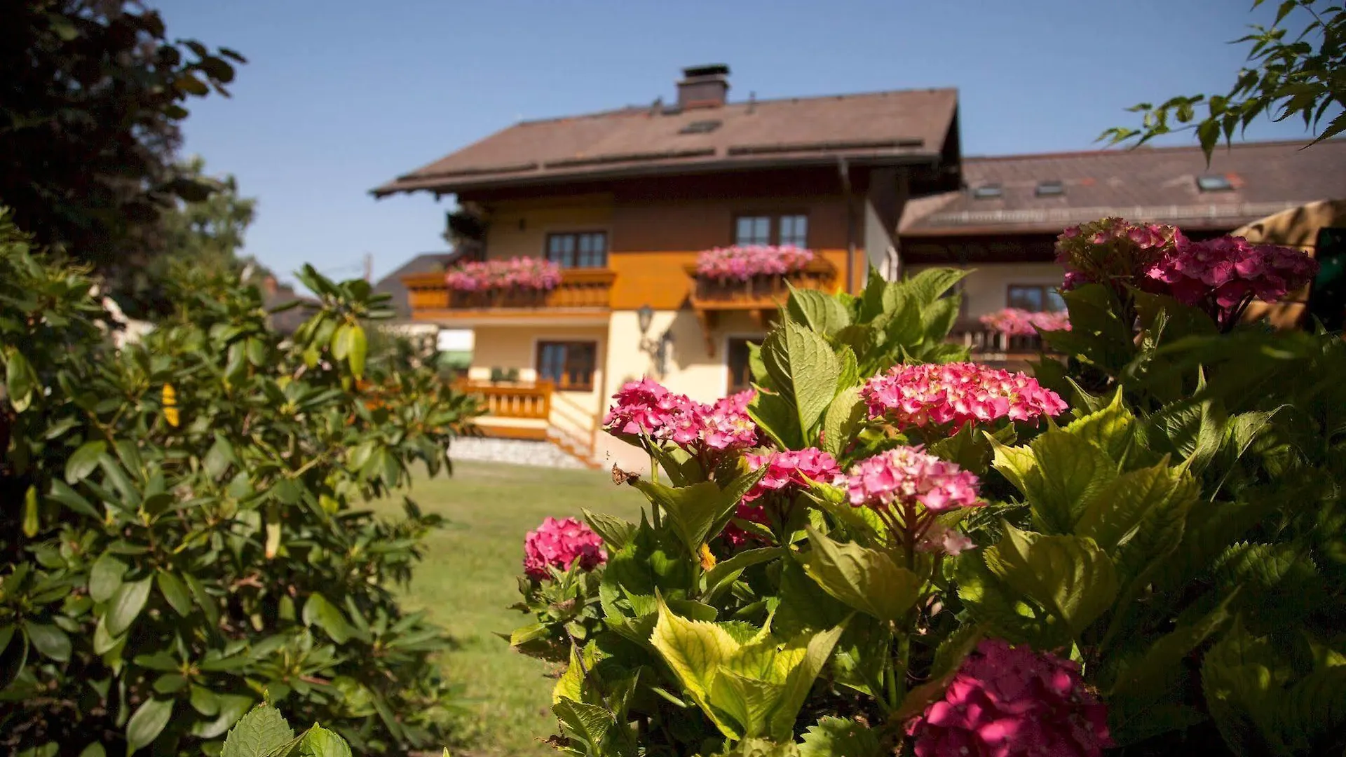 Garten - Hotel Sallerhof Grödig 4*,  Oostenrijk