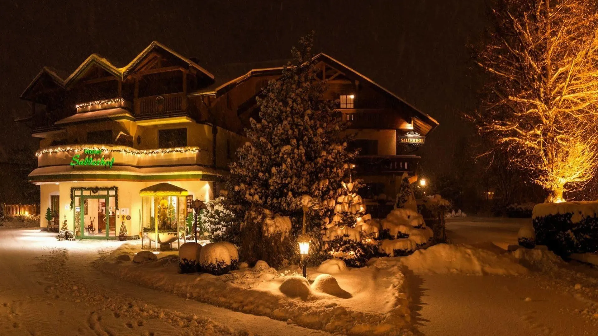 Garten - Hotel Sallerhof Grödig